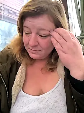 jusichka online show from November 13, 6:28 am