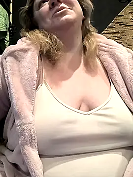 jusichka online show from February 3, 5:38 am