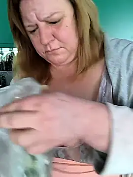 jusichka online show from January 12, 9:27 am