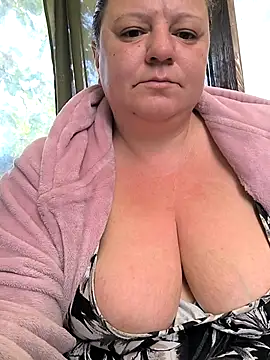 jusichka online show from October 12, 5:42 am