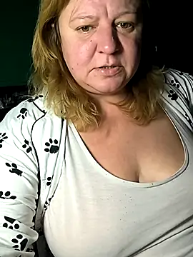 jusichka online show from November 23, 8:02 am