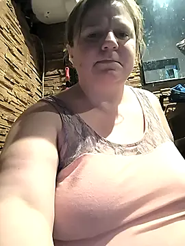 jusichka online show from January 13, 6:34 pm