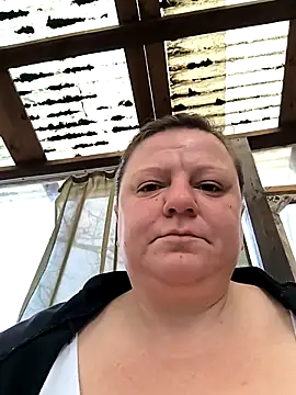 jusichka online show from April 3, 5:03 am