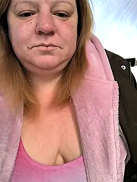 jusichka online show from January 10, 9:04 am