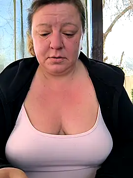 jusichka online show from April 22, 5:58 am