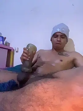 Snapshot of yObal-hot chatting on March 21, 9:14 am yObal-hot online show from March 21, 9:14 am