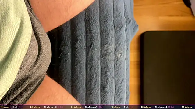 brsrkr online show from April 11, 7:38 am