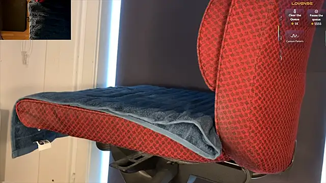 brsrkr online show from March 8, 9:56 am