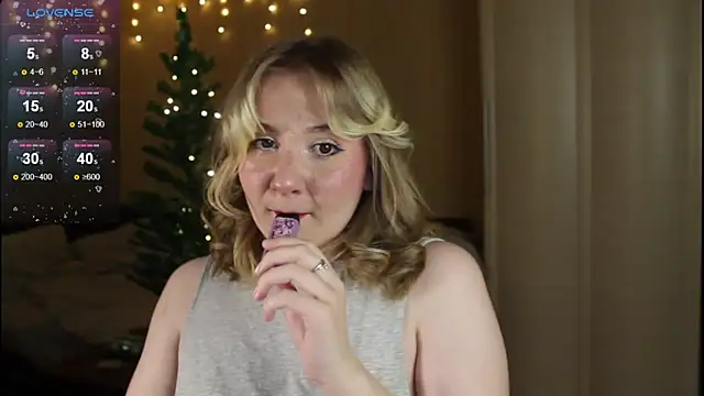 sensual girrrl online show from December 1, 7:19 pm