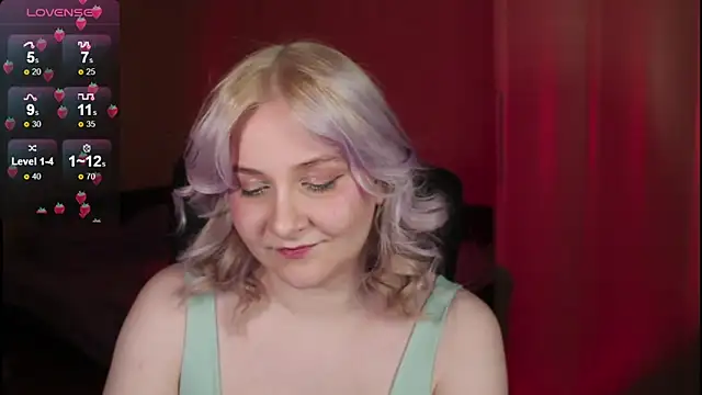 sensual girrrl online show from October 9, 7:25 pm