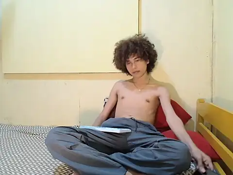 Asiantwink21 online show from July 17, 12:46 pm