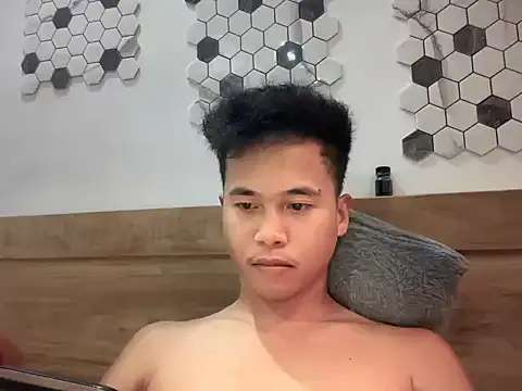 Asiantwink21 online show from October 6, 5:35 pm