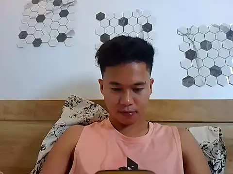 Asiantwink21 online show from September 23, 4:58 pm