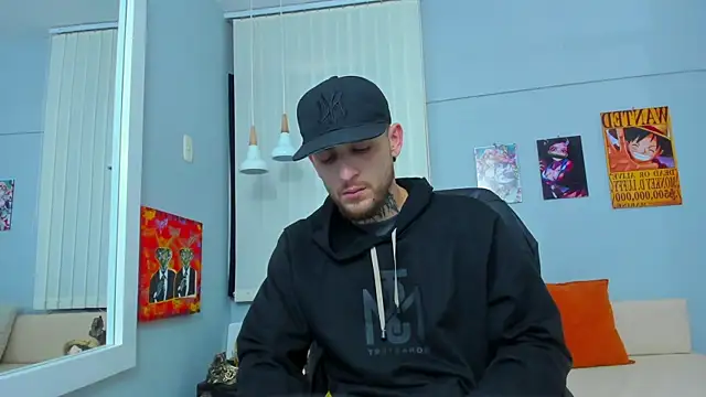 Snapshot of Drako_Lamar chatting on March 6, 12:30 pm Drako Lamar online show from March 6, 12:30 pm