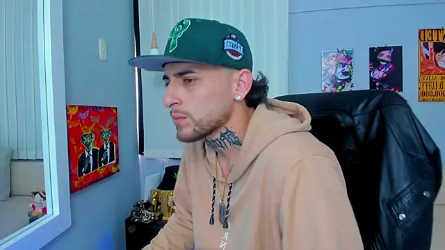 Snapshot of Drako_Lamar chatting on March 10, 3:52 pm Drako Lamar online show from March 10, 3:52 pm