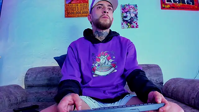 Snapshot of Drako_Lamar chatting on November 4, 12:42 pm Drako Lamar online show from November 4, 12:42 pm