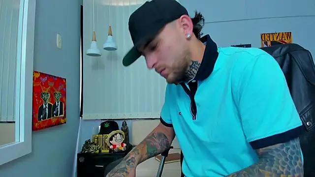 Snapshot of Drako_Lamar chatting on March 14, 3:47 pm Drako Lamar online show from March 14, 3:47 pm