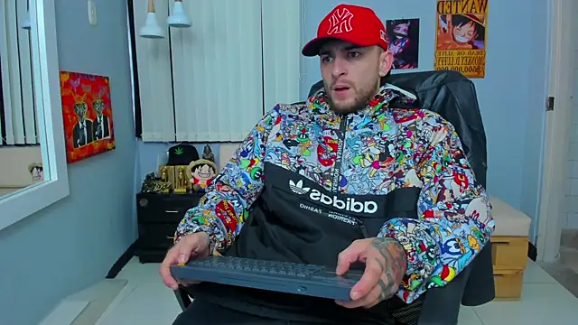 Snapshot of Drako_Lamar chatting on March 19, 12:23 pm Drako Lamar online show from March 19, 12:23 pm