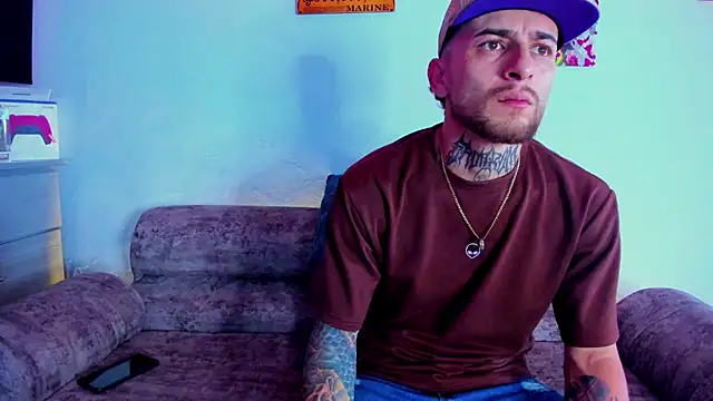 Snapshot of Drako_Lamar chatting on November 29, 1:55 pm Drako Lamar online show from November 29, 1:55 pm