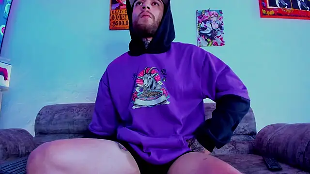 Snapshot of Drako_Lamar chatting on November 20, 1:01 pm Drako Lamar online show from November 20, 1:01 pm