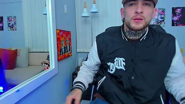 Snapshot of Drako_Lamar chatting on March 12, 12:26 pm Drako Lamar online show from March 12, 12:26 pm