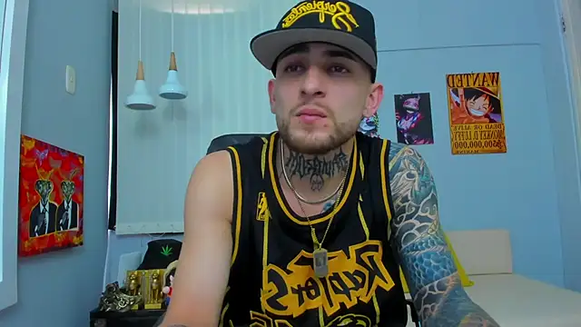 Snapshot of Drako_Lamar chatting on March 8, 4:17 pm Drako Lamar online show from March 8, 4:17 pm