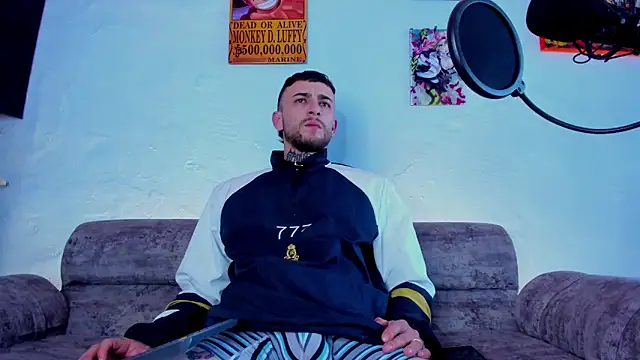 Drako Lamar online show from January 7, 2:44 pm