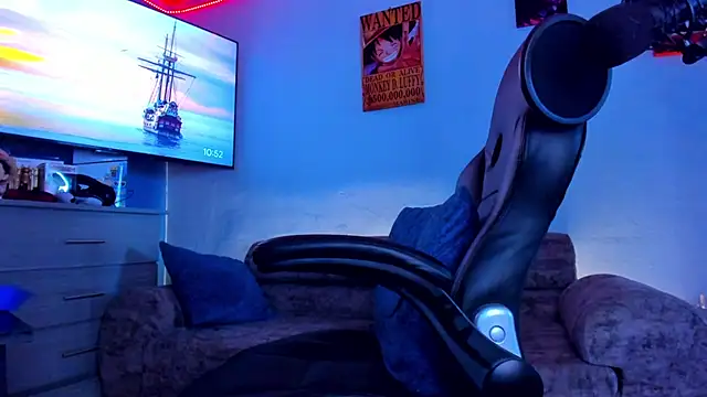 Drako Lamar online show from February 7, 3:53 pm