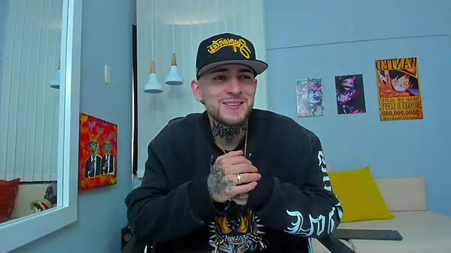 Snapshot of Drako_Lamar chatting on March 8, 1:14 pm Drako Lamar online show from March 8, 1:14 pm