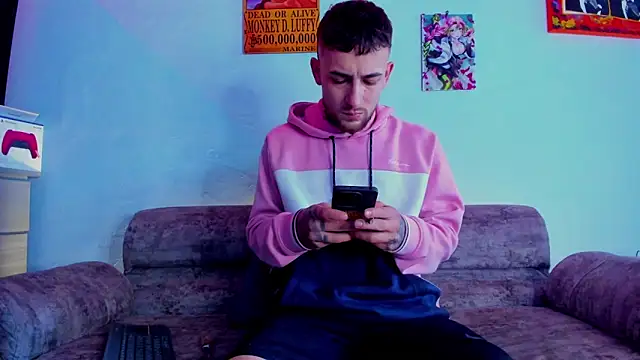 Snapshot of Drako_Lamar chatting on November 24, 1:00 pm Drako Lamar online show from November 24, 1:00 pm