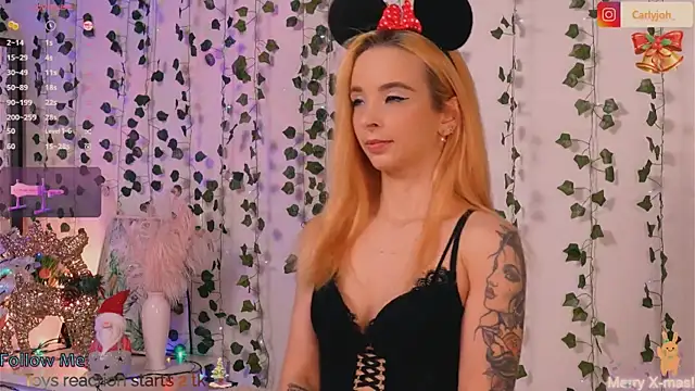 CarlyMilton online show from December 24, 9:22 pm