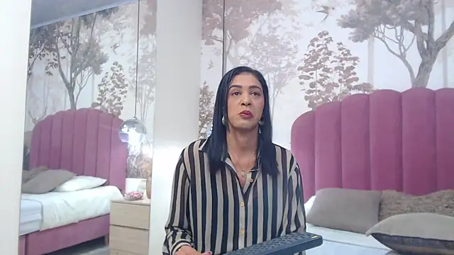 JoannaCox online show from March 1, 8:42 pm