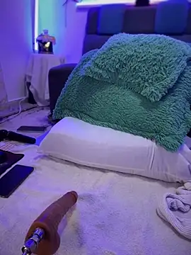 Snapshot of PaulinaSanders_X chatting on November 15, 12:58 am PaulinaSanders X online show from November 15, 12:58 am