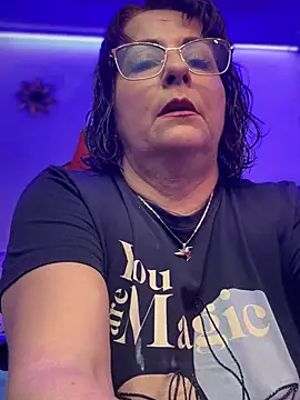 Snapshot of PaulinaSanders_X chatting on March 5, 7:17 pm PaulinaSanders X online show from March 5, 7:17 pm