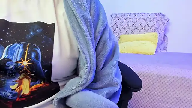 Snapshot of PaulinaSanders_X chatting on March 21, 9:12 pm PaulinaSanders X online show from March 21, 9:12 pm