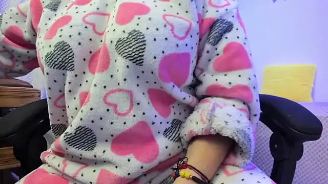 Snapshot of PaulinaSanders_X chatting on March 15, 4:02 am PaulinaSanders X online show from March 15, 4:02 am