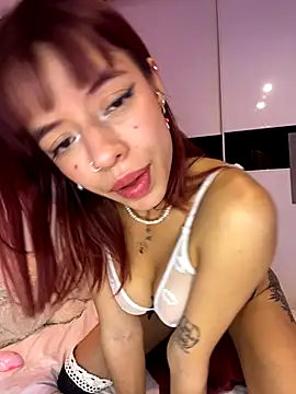 Emma moon444 online show from November 26, 10:54 pm