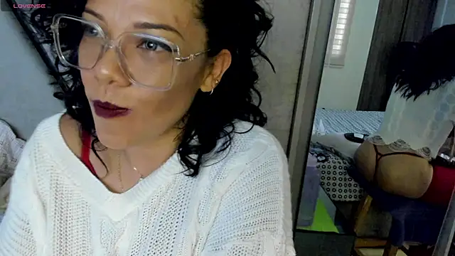 paula daniela1 online show from February 3, 8:46 pm