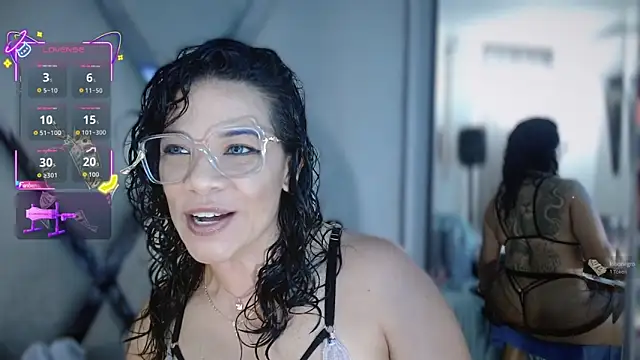 paula daniela1 online show from September 12, 7:24 pm