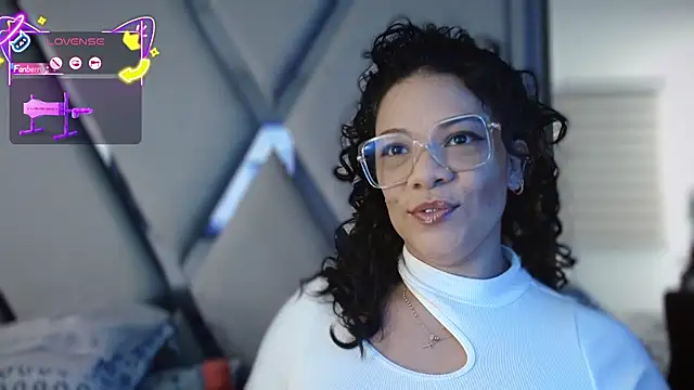 paula daniela1 online show from October 11, 9:27 pm