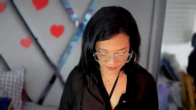 paula daniela1 online show from February 15, 10:10 pm