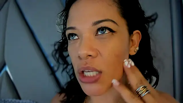 paula daniela1 online show from March 23, 12:58 am