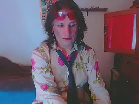 LorenJade online show from January 12, 7:48 am