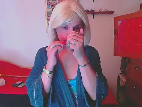 LorenJade online show from December 15, 8:09 am