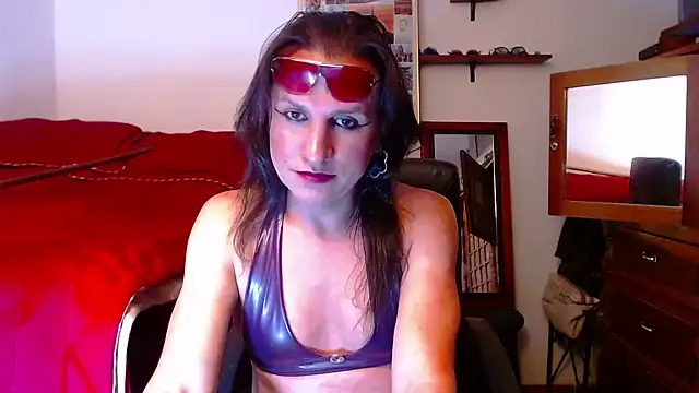 LorenJade online show from July 15, 7:59 am