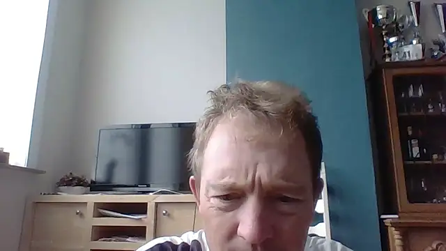 bertolini online show from October 27, 8:15 am