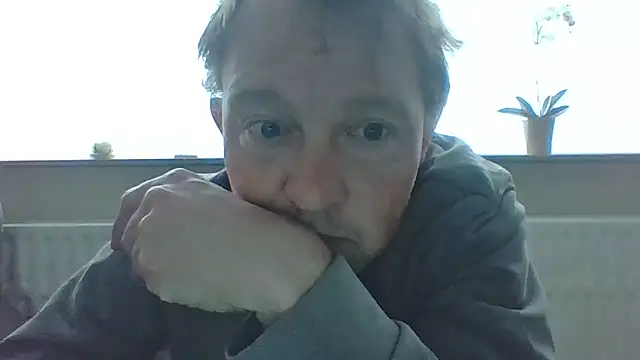Snapshot of bertolini chatting on May 12, 1:06 pm bertolini online show from May 12, 1:06 pm