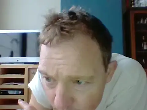 Snapshot of bertolini chatting on February 28, 7:58 am bertolini online show from February 28, 7:58 am