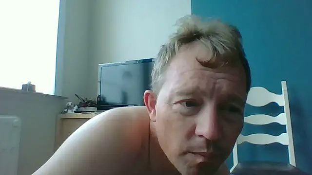 Snapshot of bertolini chatting on June 16, 6:35 am bertolini online show from June 16, 6:35 am