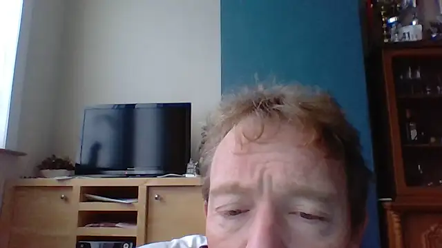 bertolini online show from December 1, 8:15 am